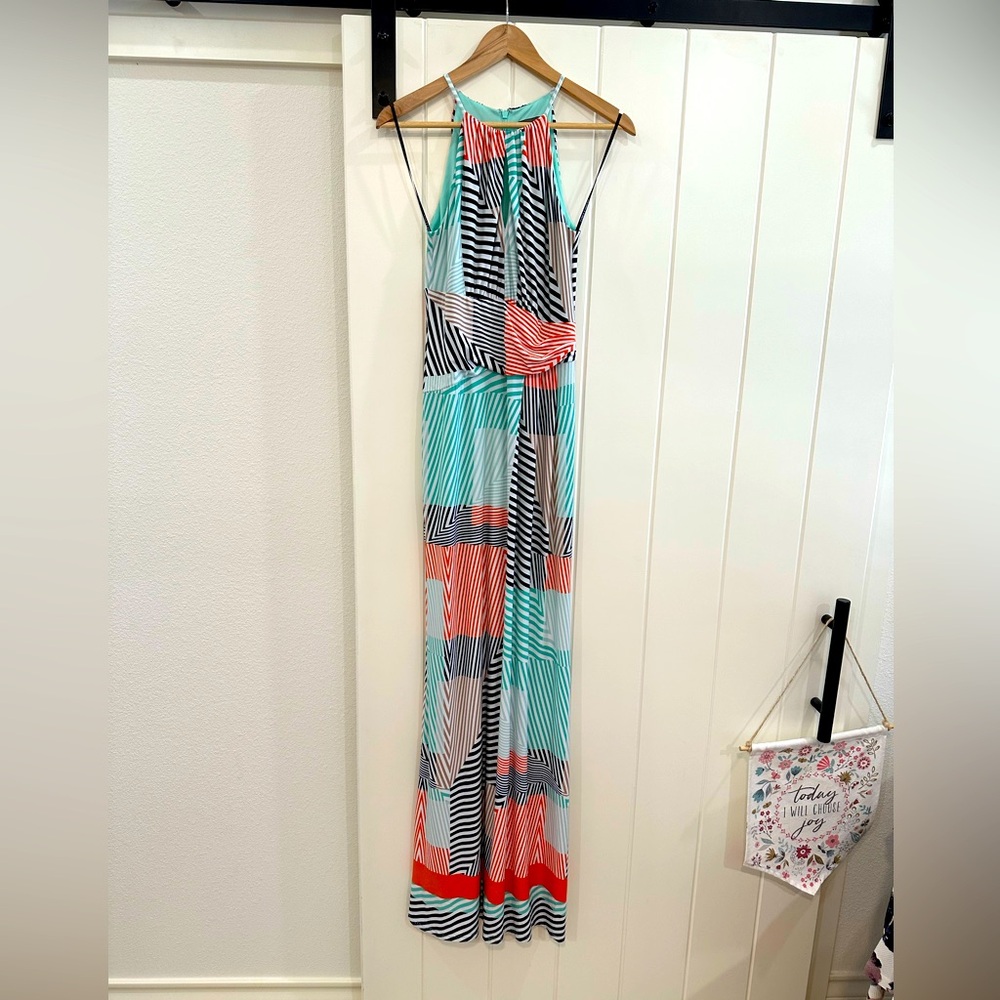 Gorgeous Vince Camuto maxi dress